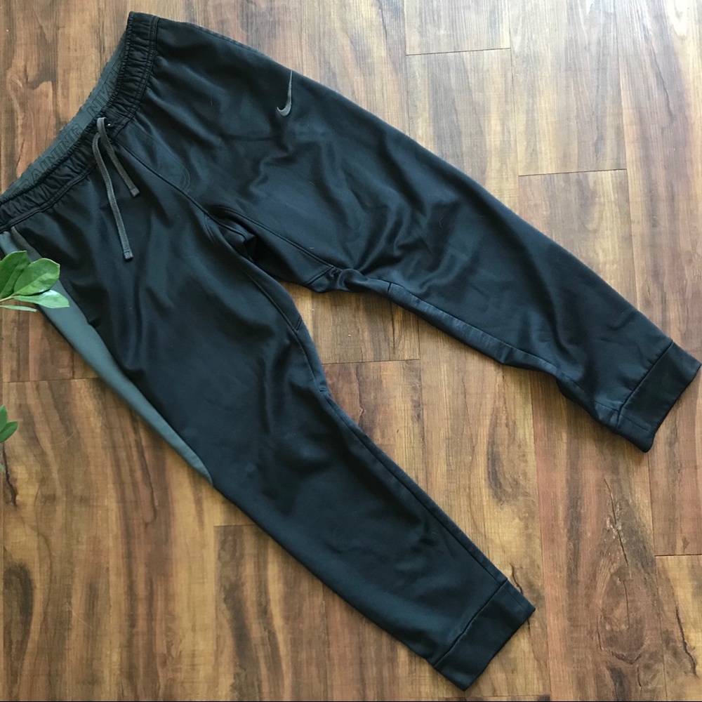 L Men’s Nike Pro Sweats